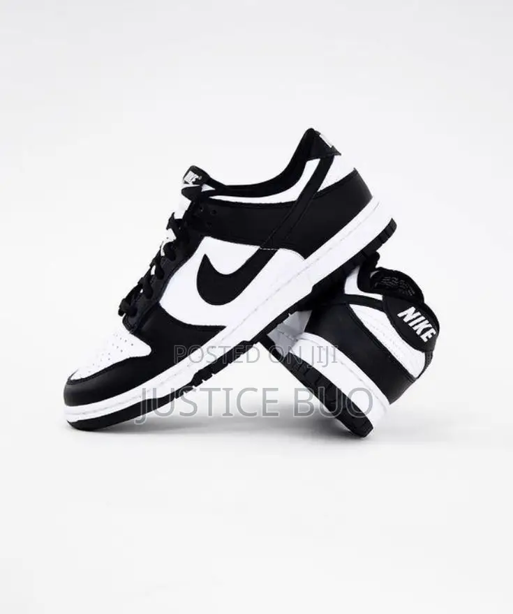 Nike Sneaker