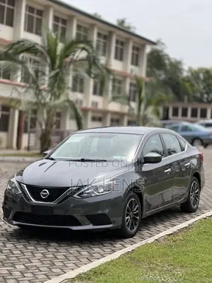 Nissan Sentra S 2018 Gray
