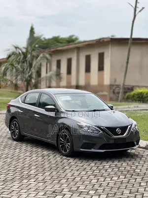 Nissan Sentra S 2018 Gray