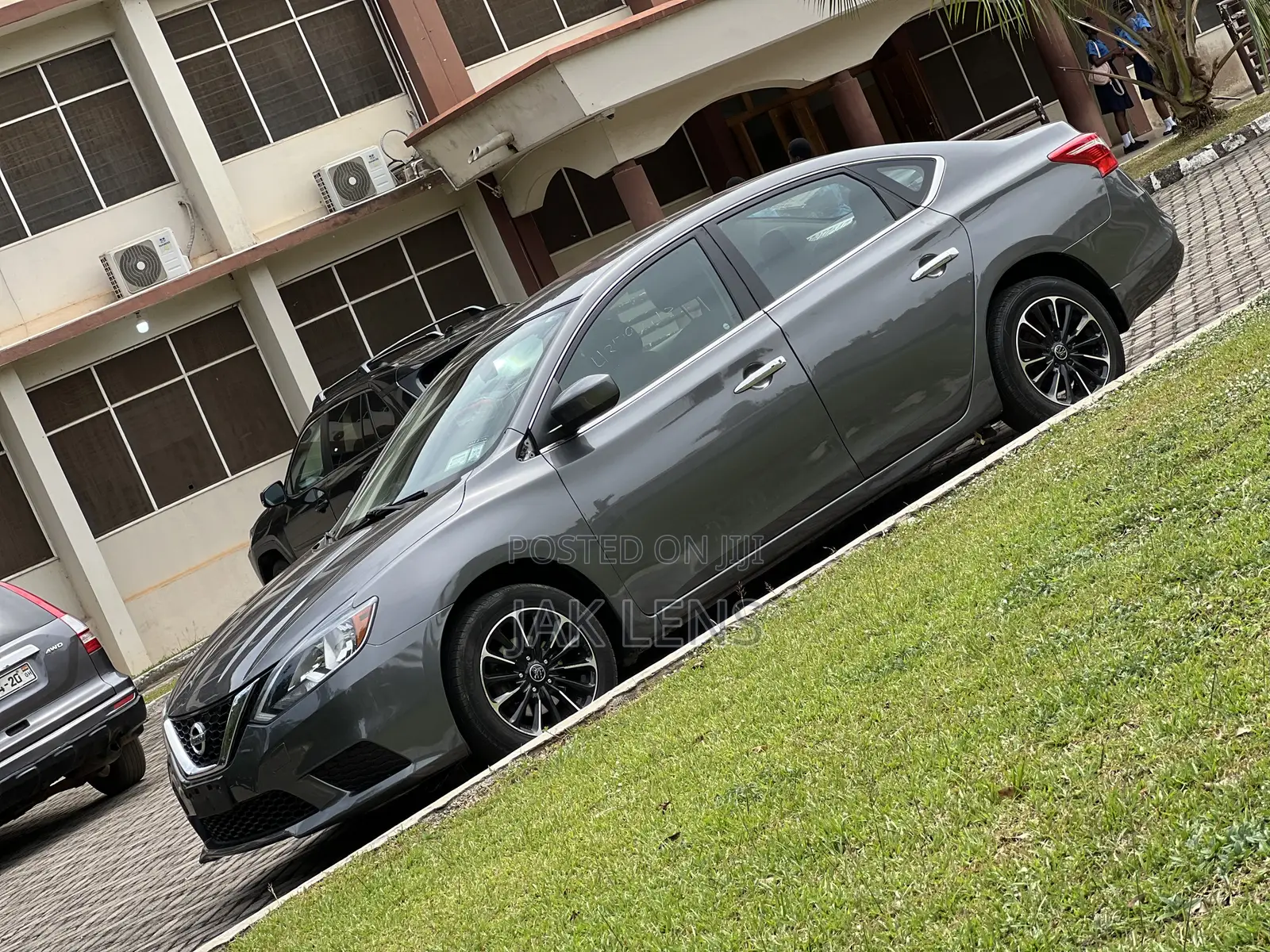 Nissan Sentra S 2018 Gray