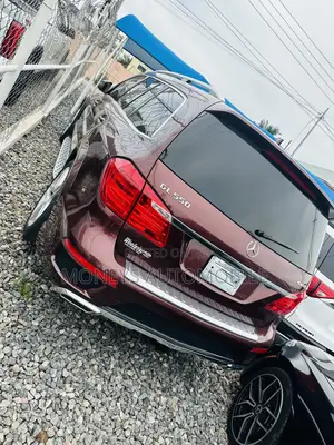 Mercedes-Benz GL-Class 2016 Brown