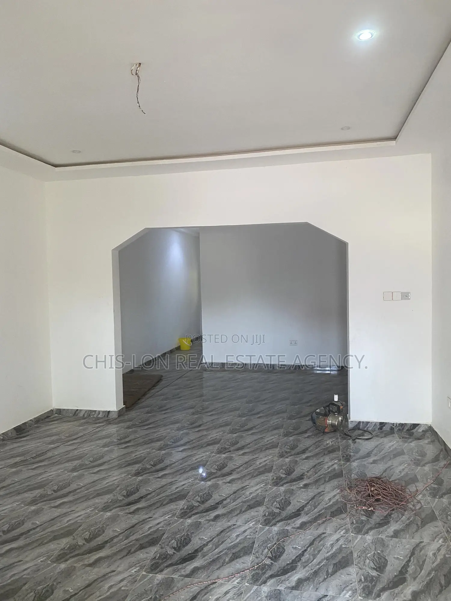 2bdrm Apartment in Chis-Lon Broker’S, Toll Booth for rent