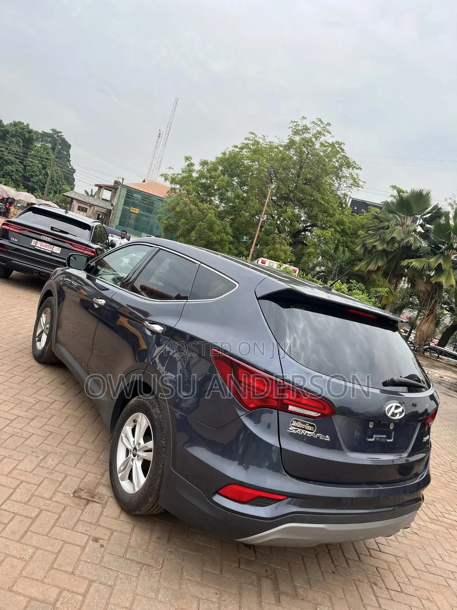 Hyundai Santa Fe 2017 Blue