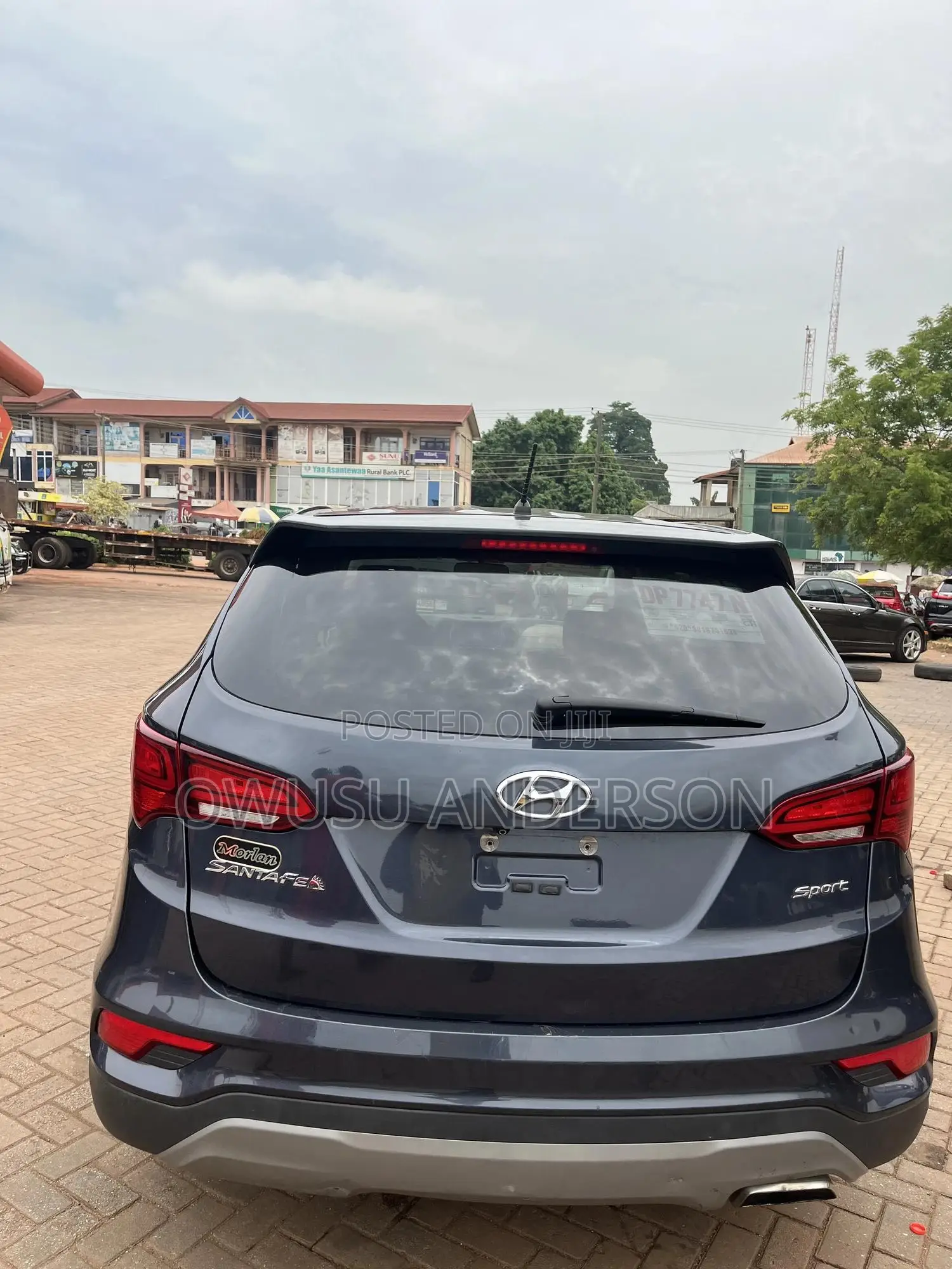 Hyundai Santa Fe 2017 Blue