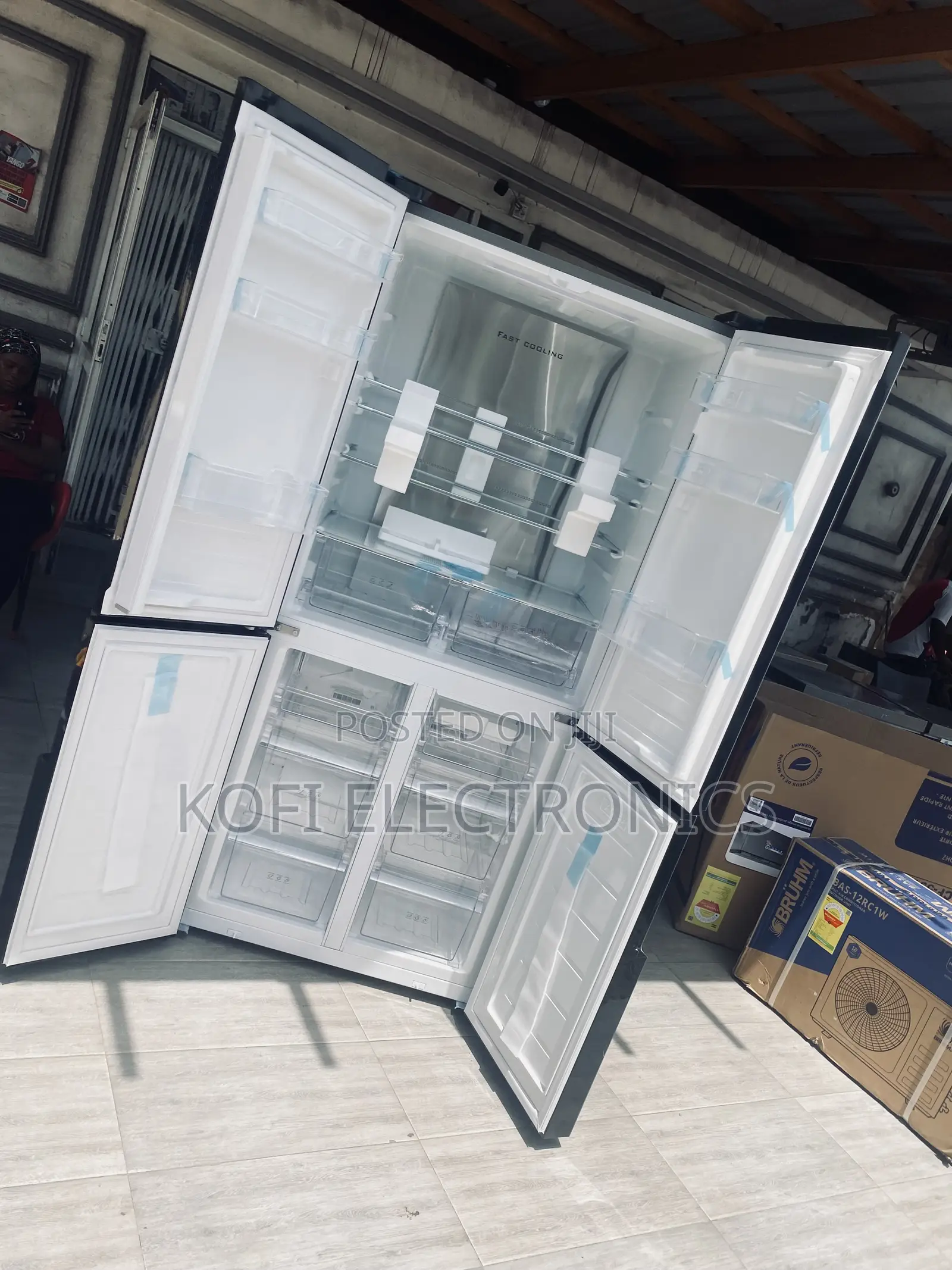 Glamorous Design Meets Functionality in 482l Pearl Fridge
