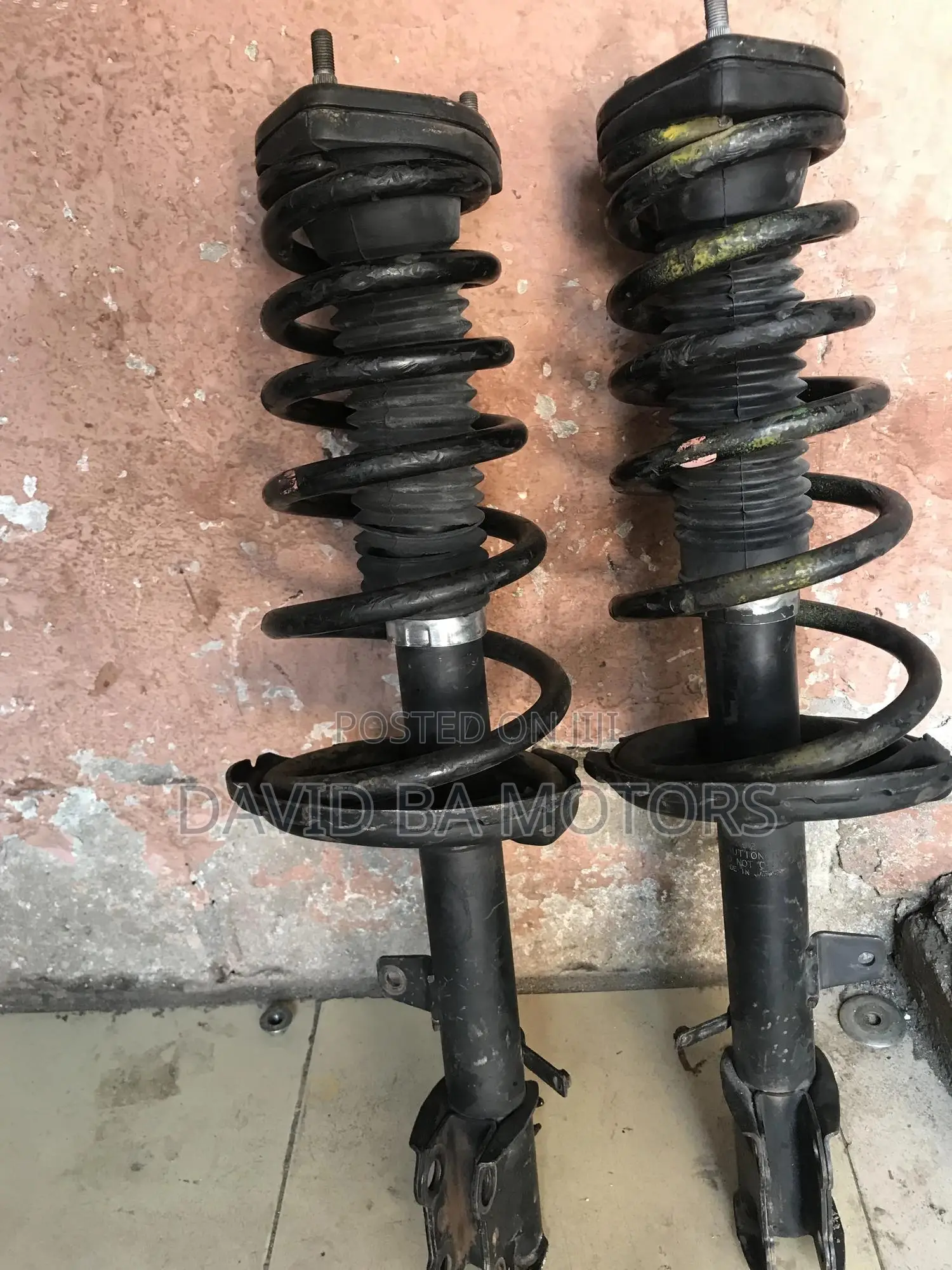 Toyota Highlander 2008 to 2013 Back Shocks