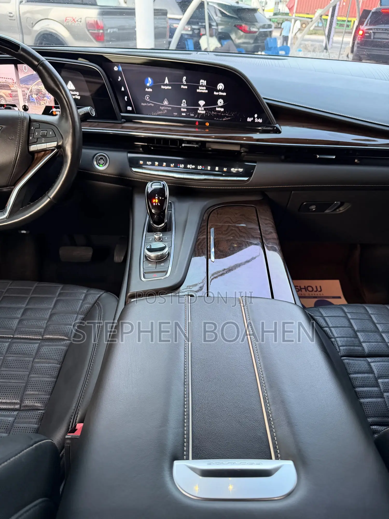 Cadillac Escalade 2022 Black