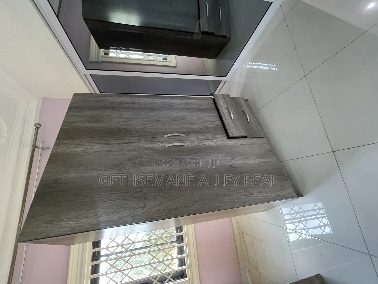 2bdrm Apartment in Gethsemeny Alley, Adenta for rent