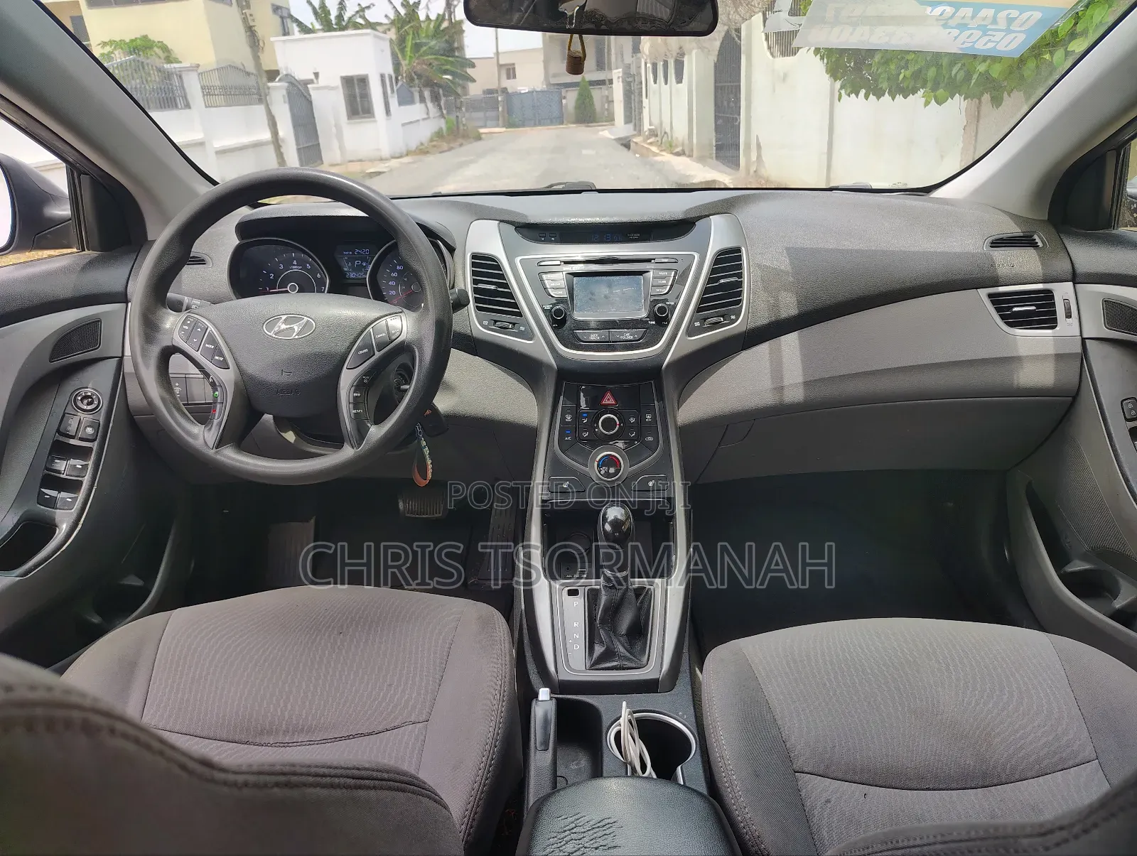 Hyundai Elantra Limited 4dr Sedan (1.8L 4cyl 6A) 2014 Gray