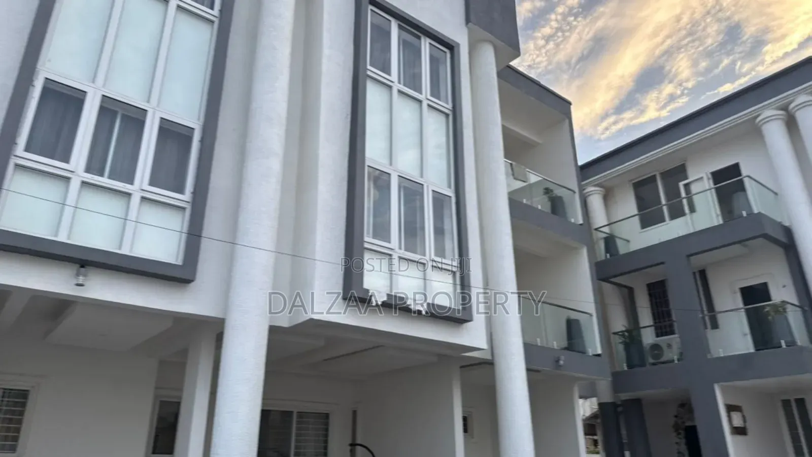 5bdrm Apartment in Airport Residential Area for rent