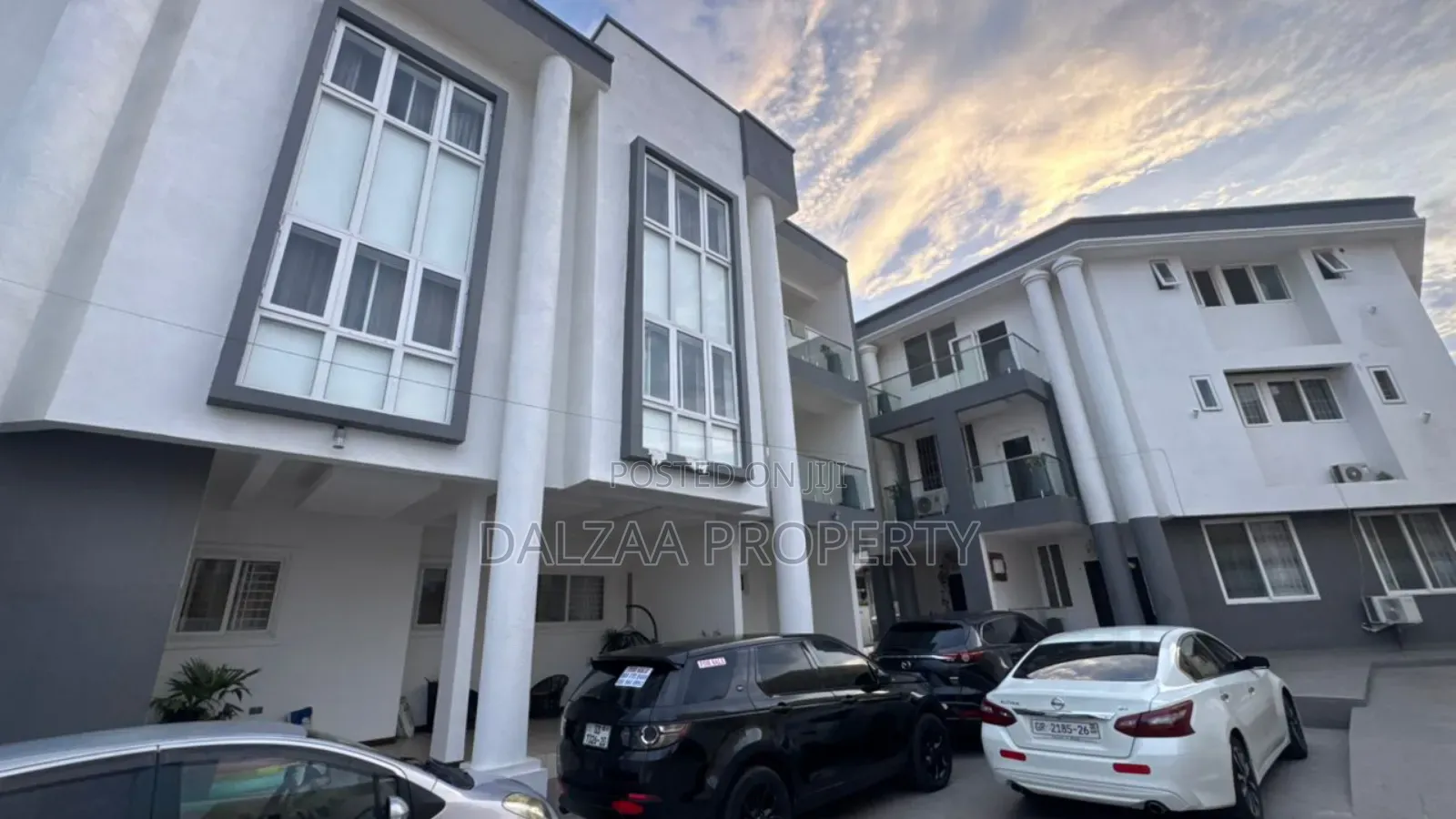 5bdrm Apartment in Airport Residential Area for rent