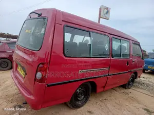 Hyundai H-100 2004 Red