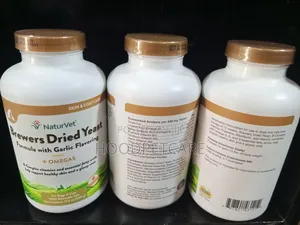 Brewers Dried Yeast. Formula With Garlic Flavoring, for Dogs and Cats.