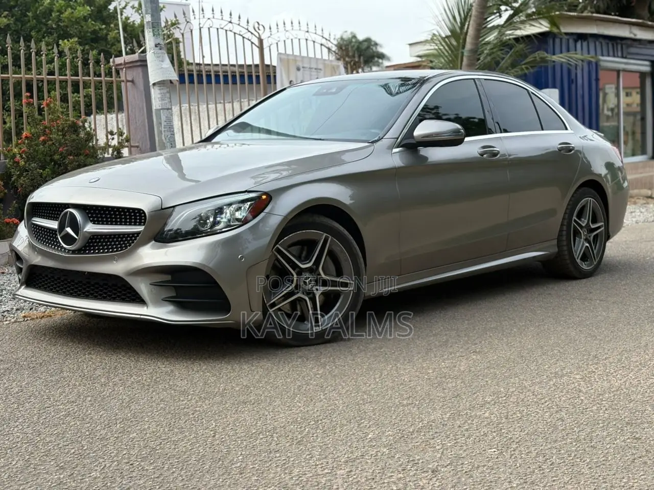 Mercedes-Benz C300 2020 Brown