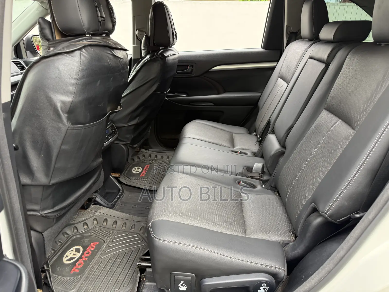 Toyota Highlander LE 4x2 (2.7L 4cyl 6A) 2018 White