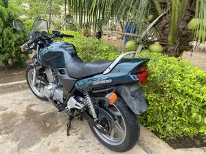 Honda CB 2002 Green