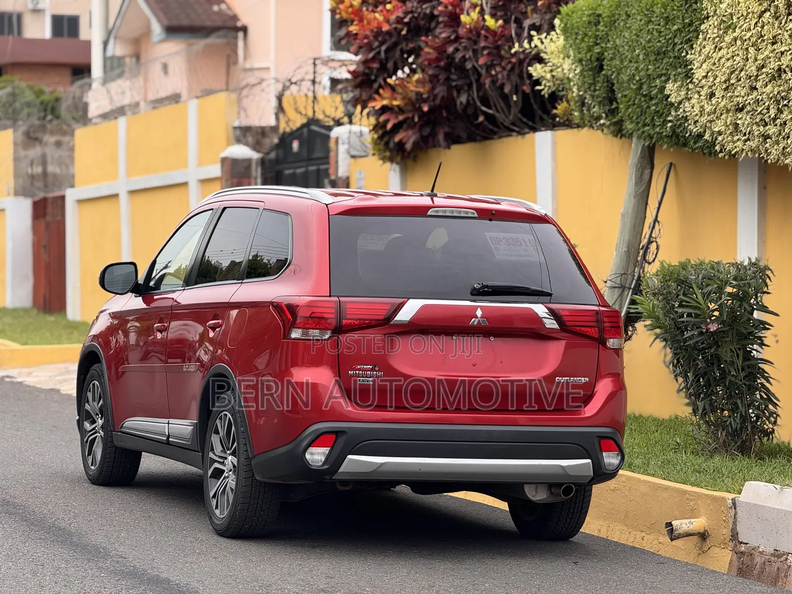 Mitsubishi Outlander SEL AWC 2016 Red