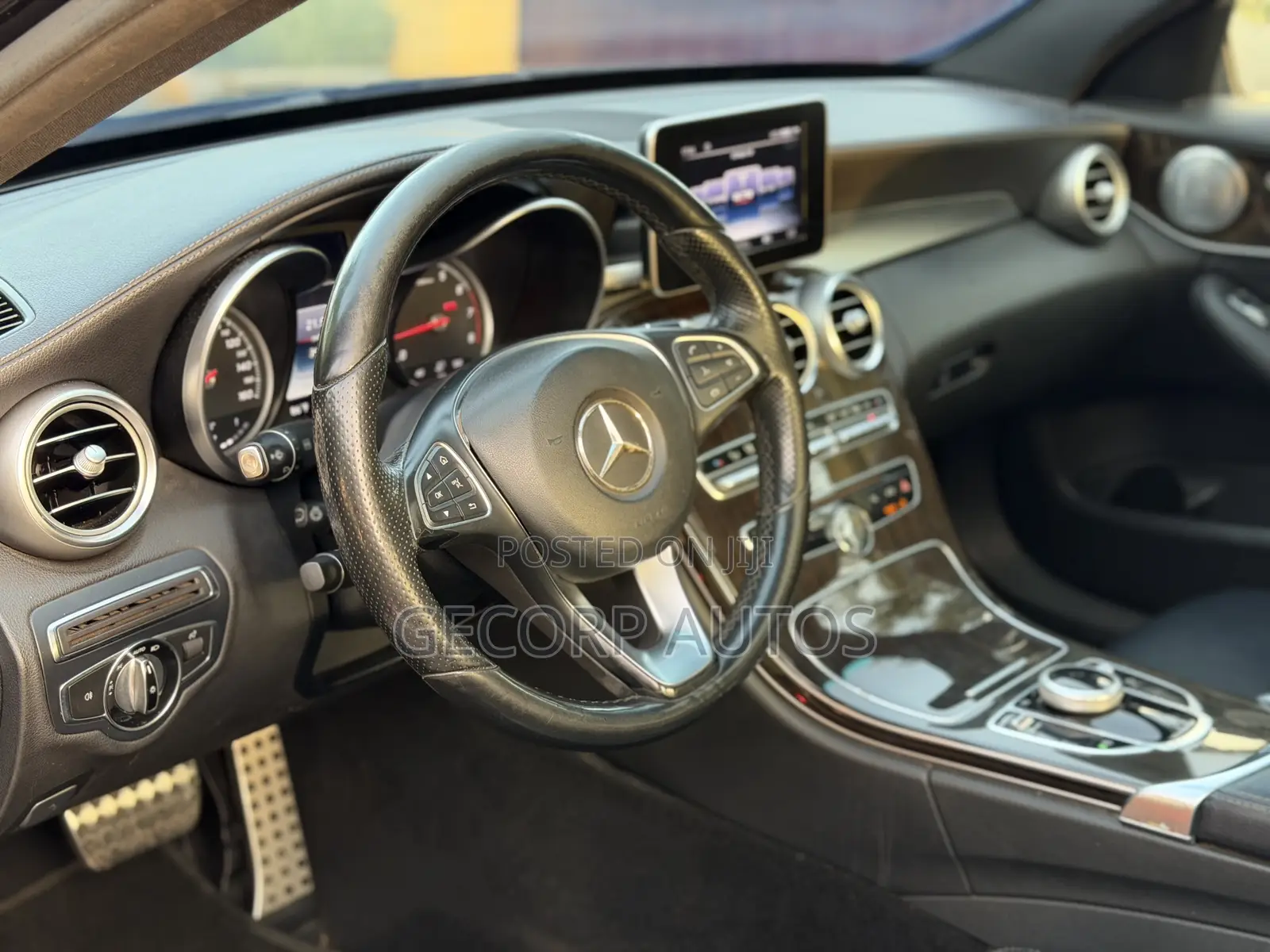 Mercedes-Benz C300 Sport 4Matic Sedan AWD (2.0L 4cyl 7A) 2017 Black