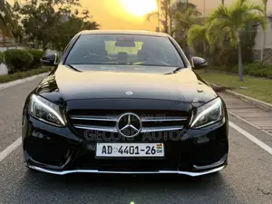 Mercedes-Benz C300 Sport 4Matic Sedan AWD (2.0L 4cyl 7A) 2017 Black