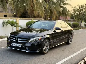 Mercedes-Benz C300 Sport 4Matic Sedan AWD (2.0L 4cyl 7A) 2017 Black