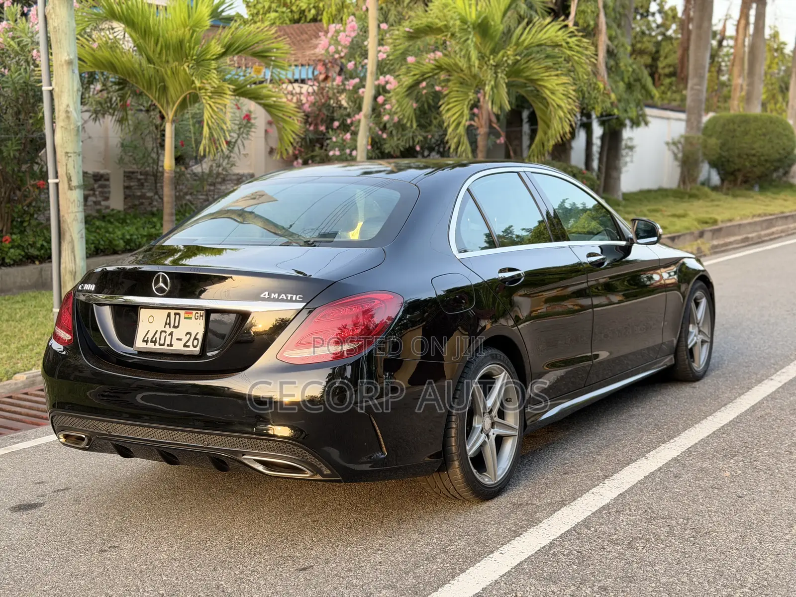 Mercedes-Benz C300 Sport 4Matic Sedan AWD (2.0L 4cyl 7A) 2017 Black