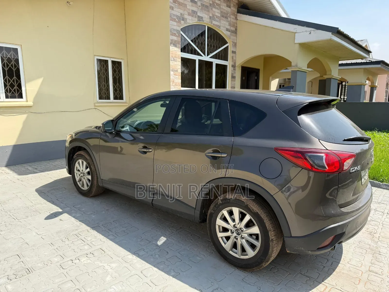 Maxda Cx5 For Rental