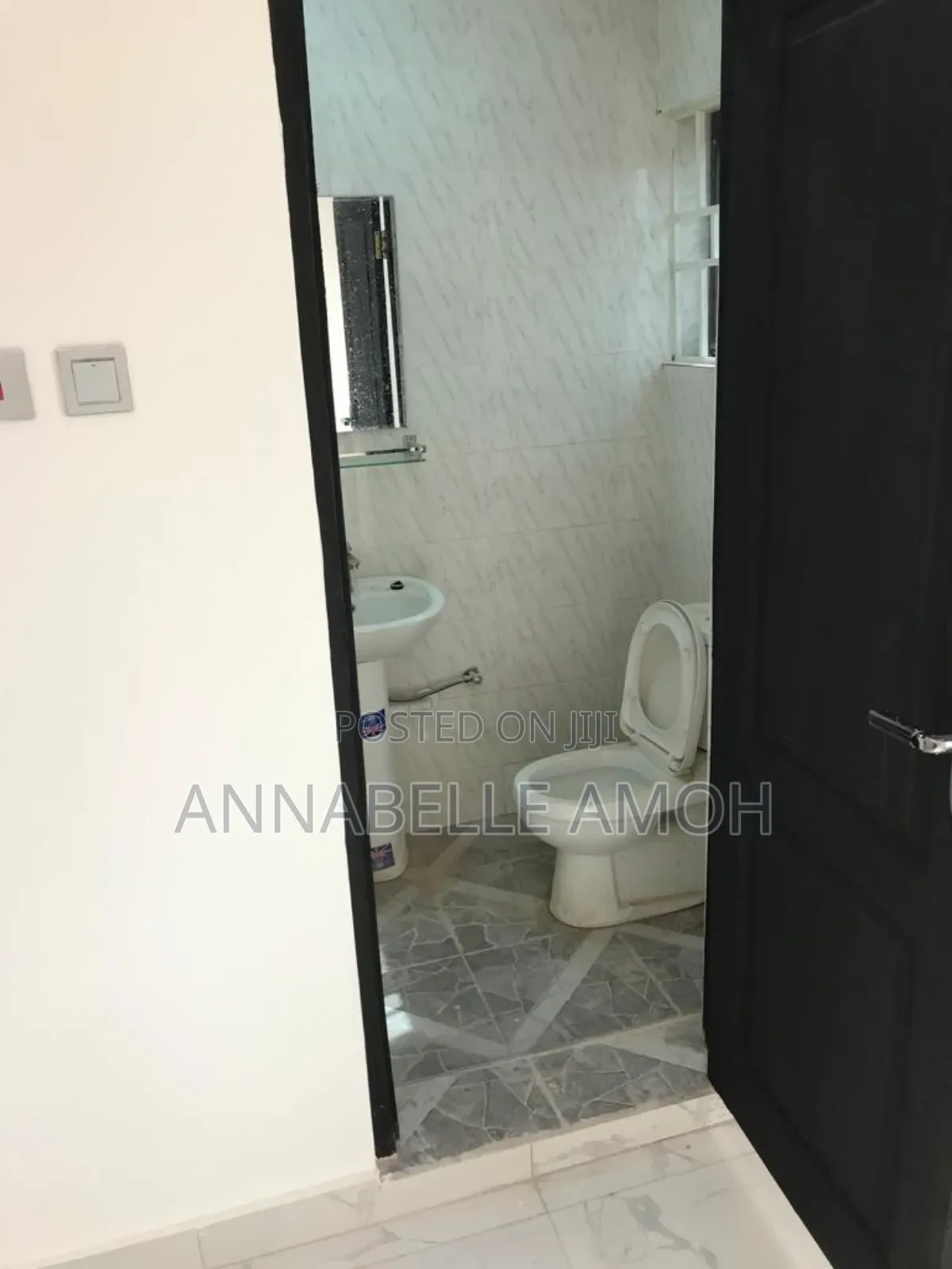 3bdrm Apartment in Bush Road, Accra Metropolitan for rent