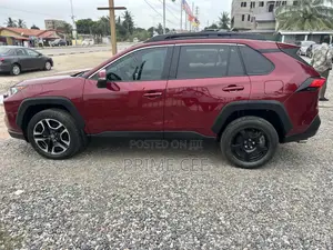 Toyota RAV4 Limited AWD 2019 Red
