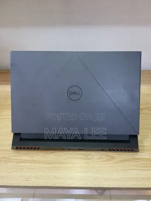 Laptop Dell G15 5535 16GB Intel Core i7 SSD 1T