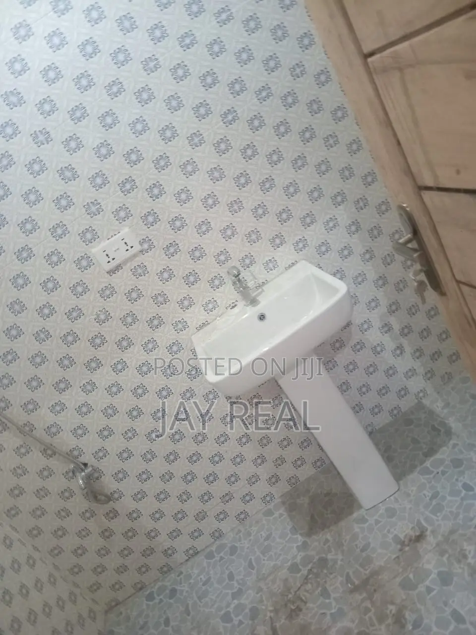 2bdrm Apartment in Jay Real Estate, Kasoa for rent