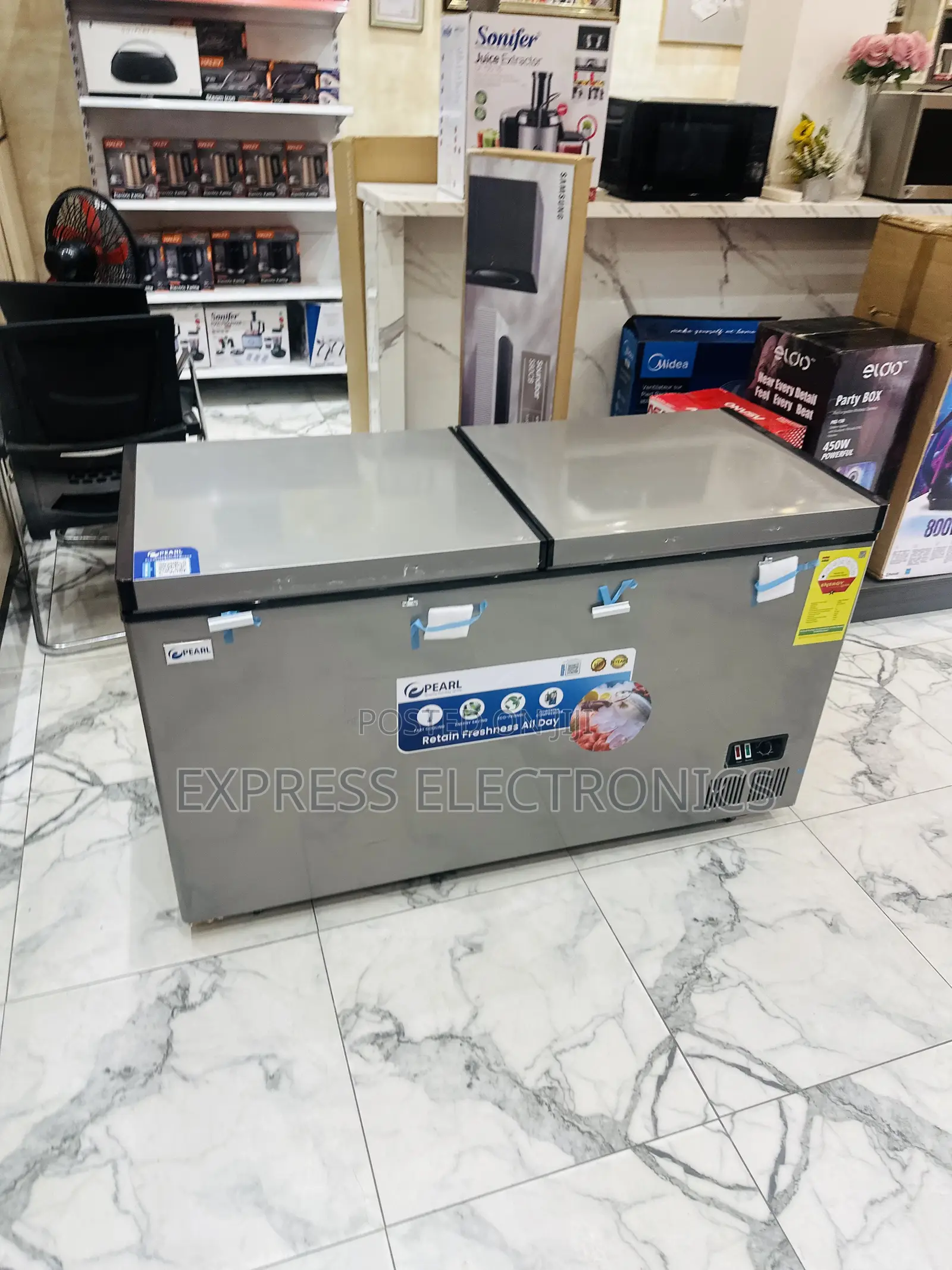 Highly Recommended PCF-5310-6f. 413l Chest Freezer