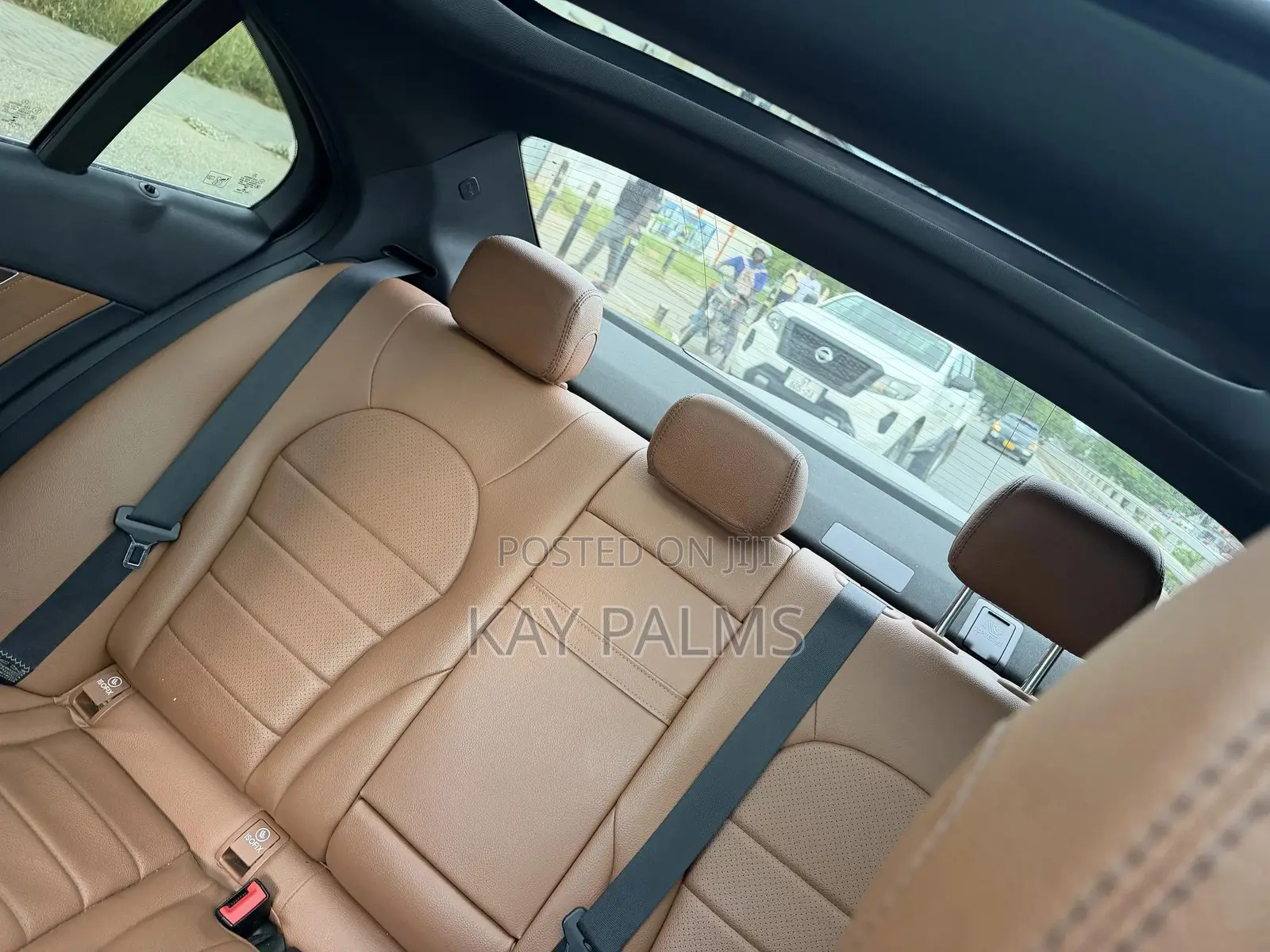 Mercedes-Benz C300 2020 Brown