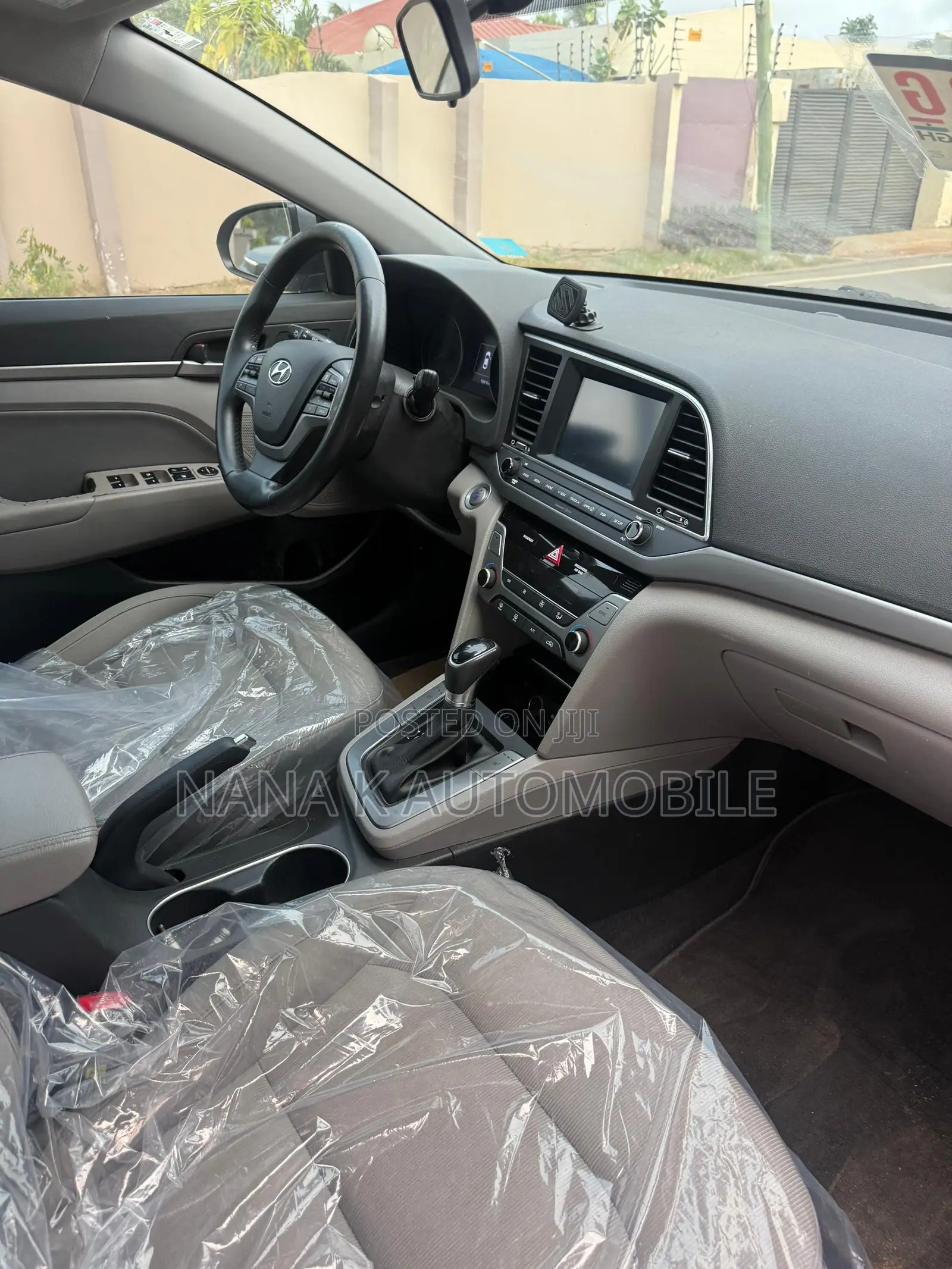 Hyundai Elantra 2018 Model for Rent 
