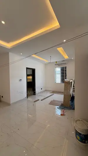 3bdrm House in Baatsonaa, Spintex for rent