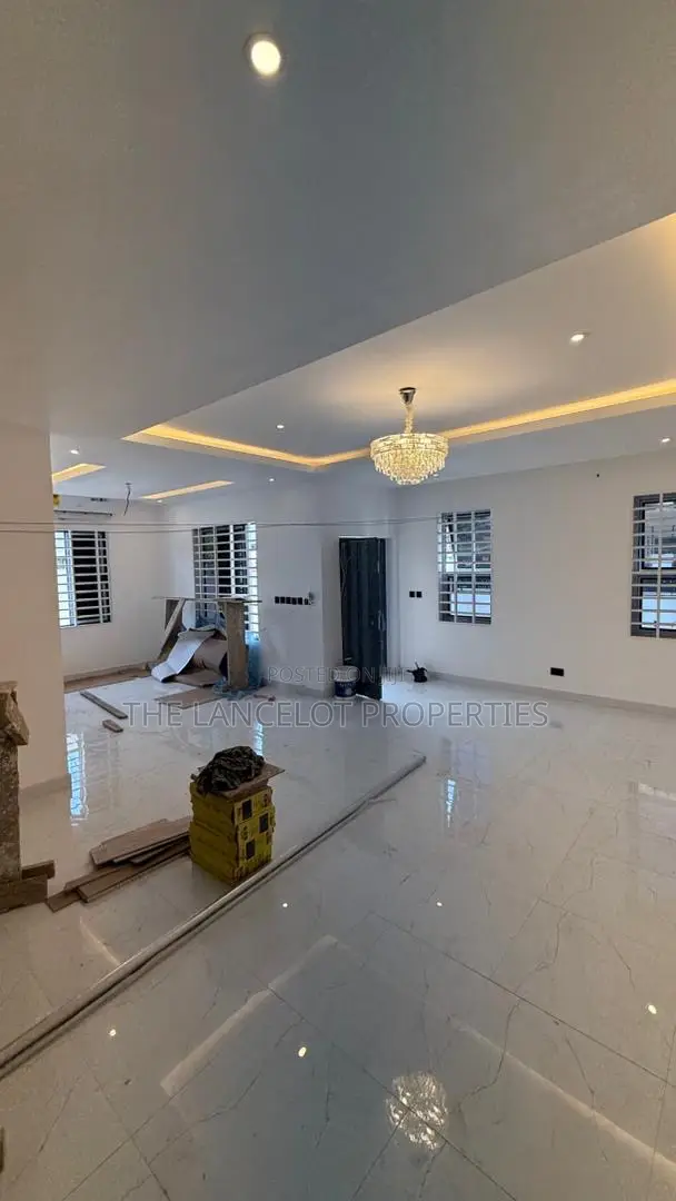 3bdrm House in Baatsonaa, Spintex for rent