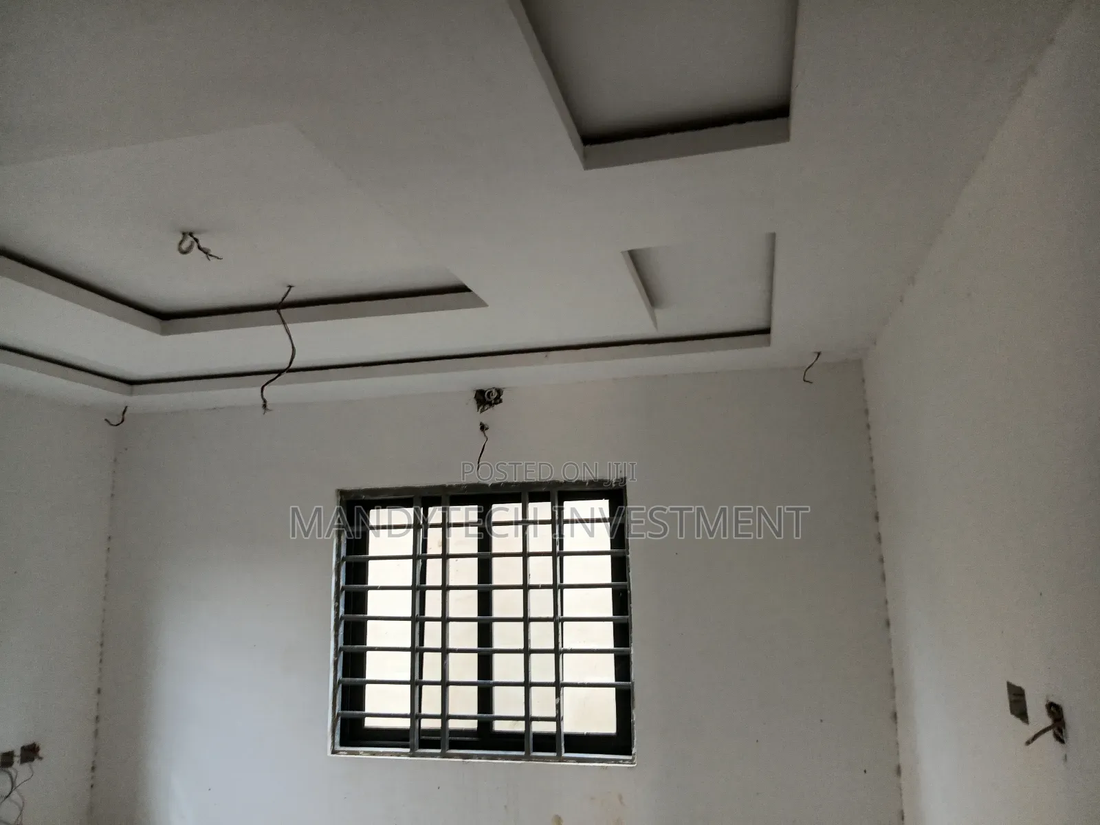 2bdrm Duplex in School Junction for sale