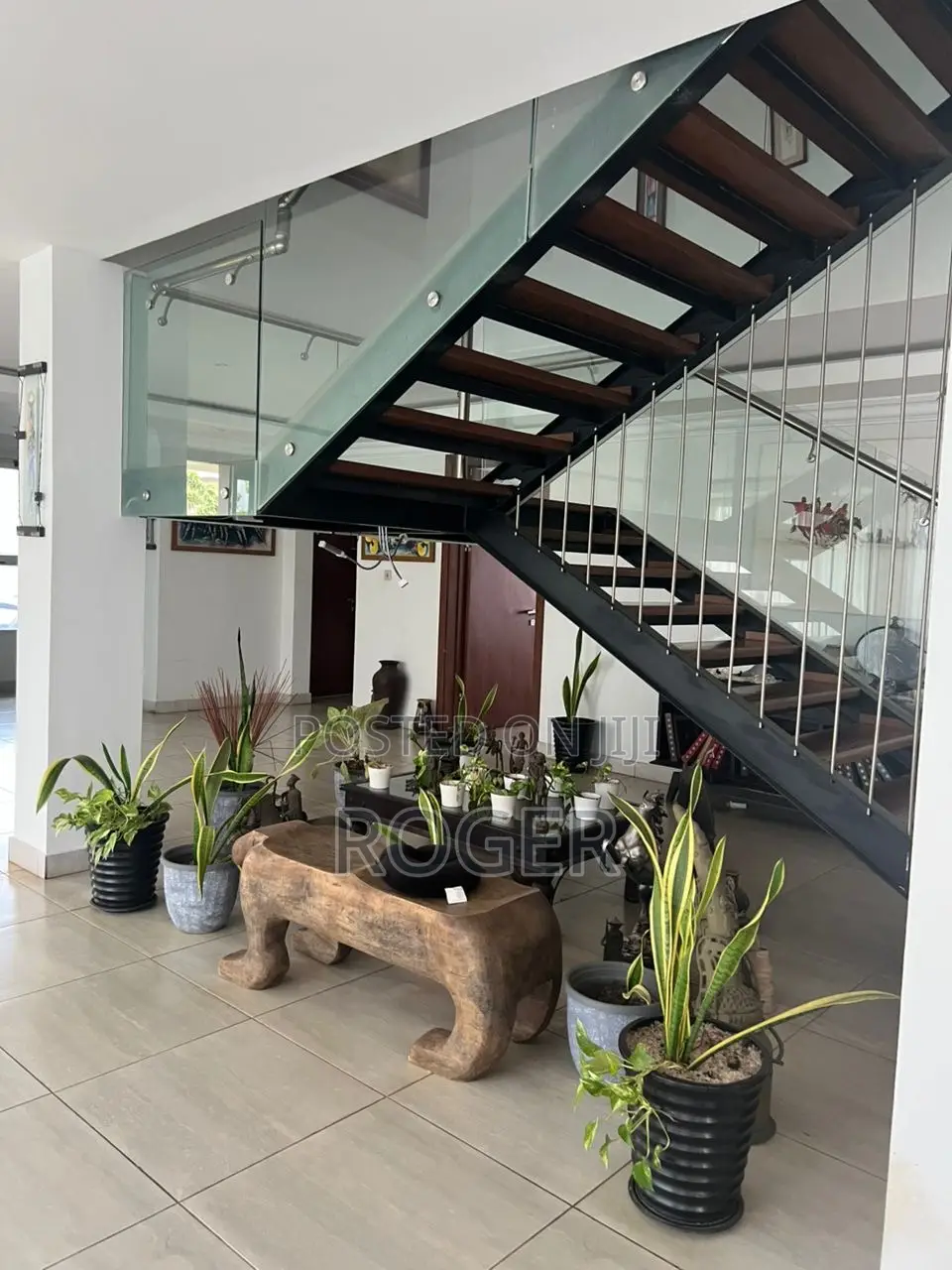 4bdrm House in Airport Hills for sale