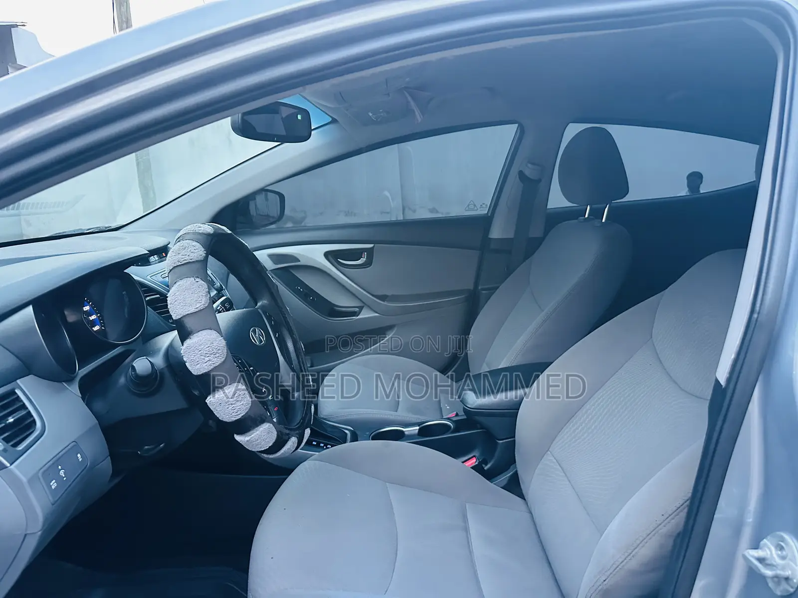 Hyundai Elantra SE Sedan FWD (1.8L 4cyl 6A) 2016 Gray