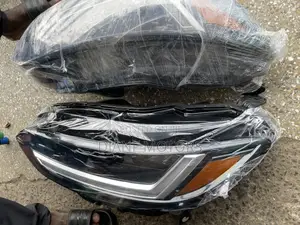 Honda Hr-v 23 Headlights Pair
