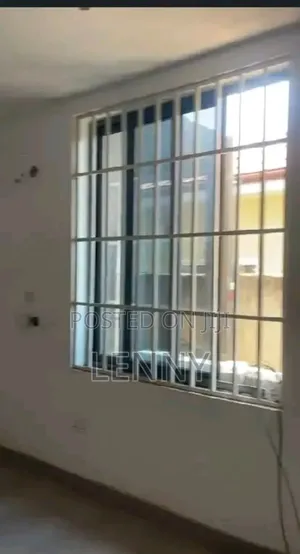 1bdrm Apartment in Shell Signboard, Baatsona Total for rent