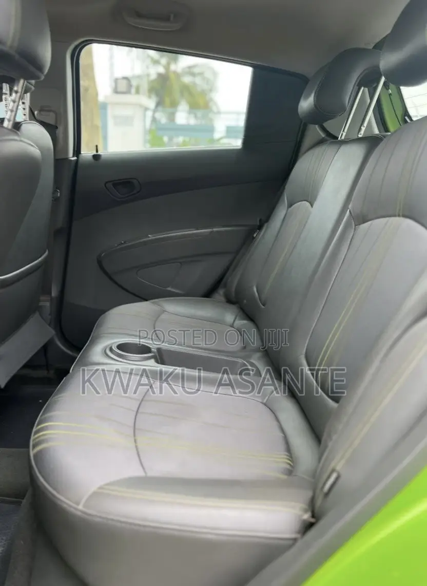 Chevrolet Spark 2015 Green