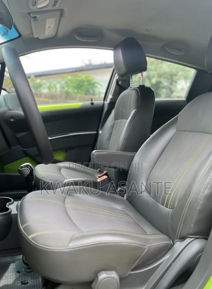 Chevrolet Spark 2015 Green