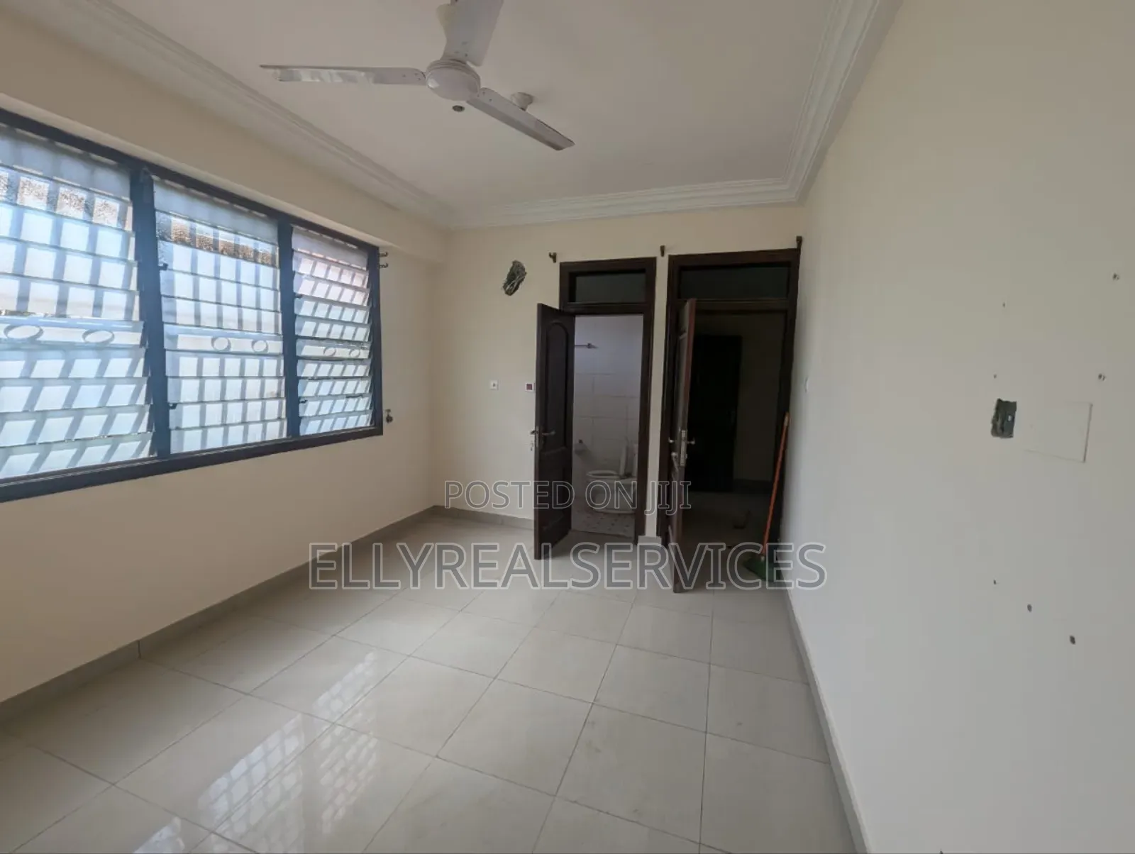 2bdrm Apartment in Ellyrealservices, Peace Clinic Area for rent