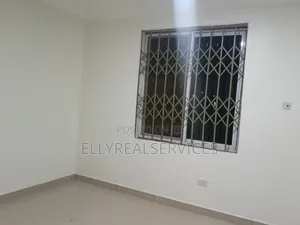 3bdrm Apartment in Ellyrealservices, Frafraha for rent