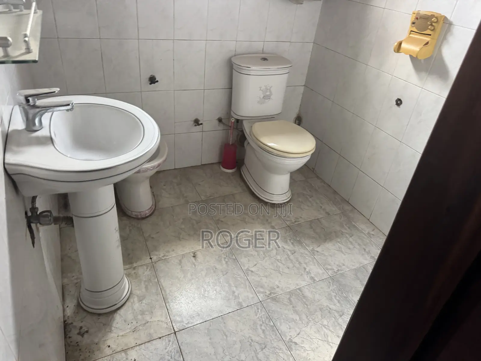 4bdrm House in Achimota Abc, Neoplan for sale
