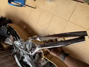CRV 2017 - 2019 Headlight Shining / Chrome