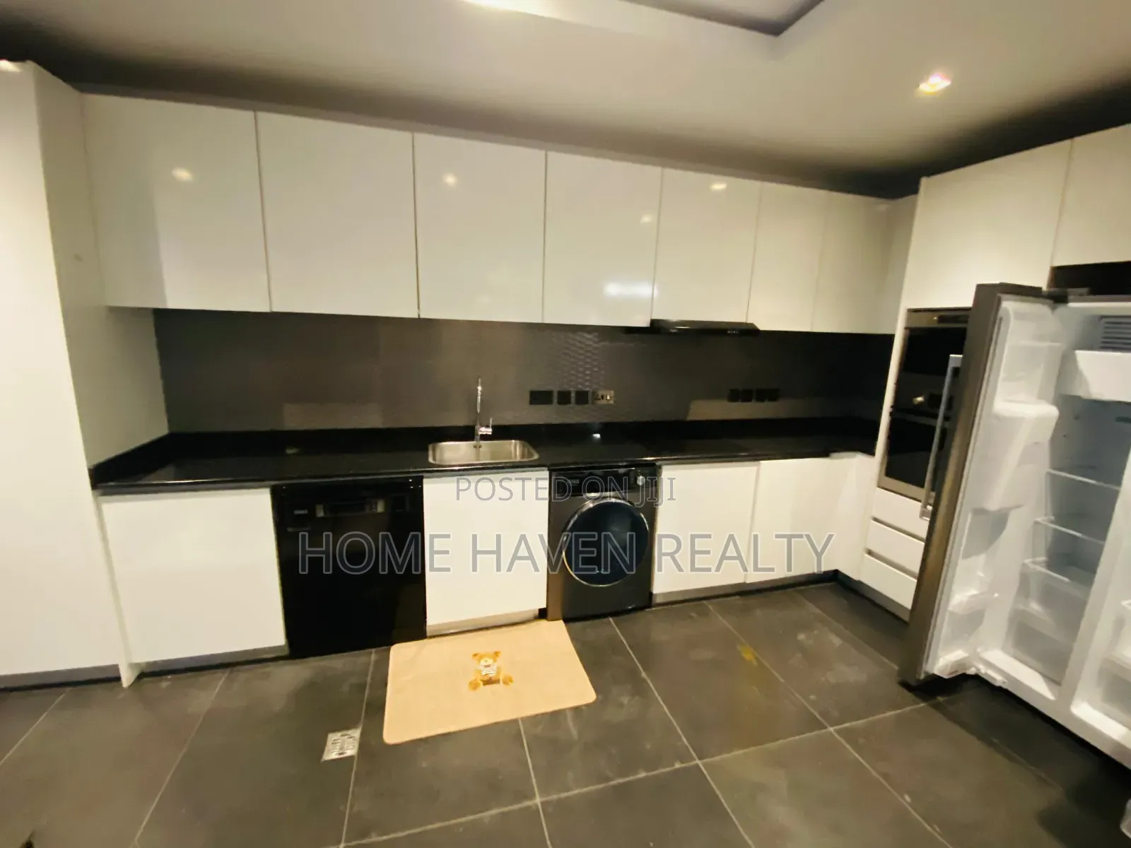 Furnished 3bdrm Apartment in Dzorwulu for rent