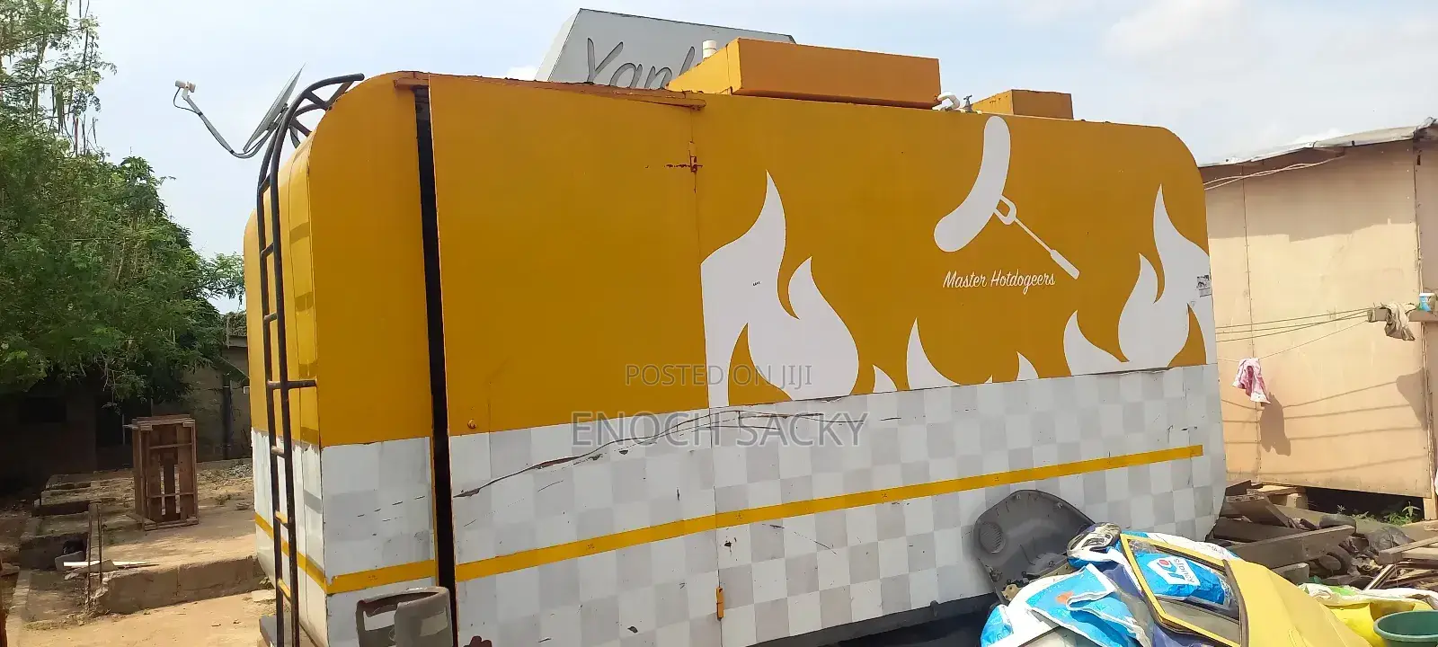 Food Track /Trailer