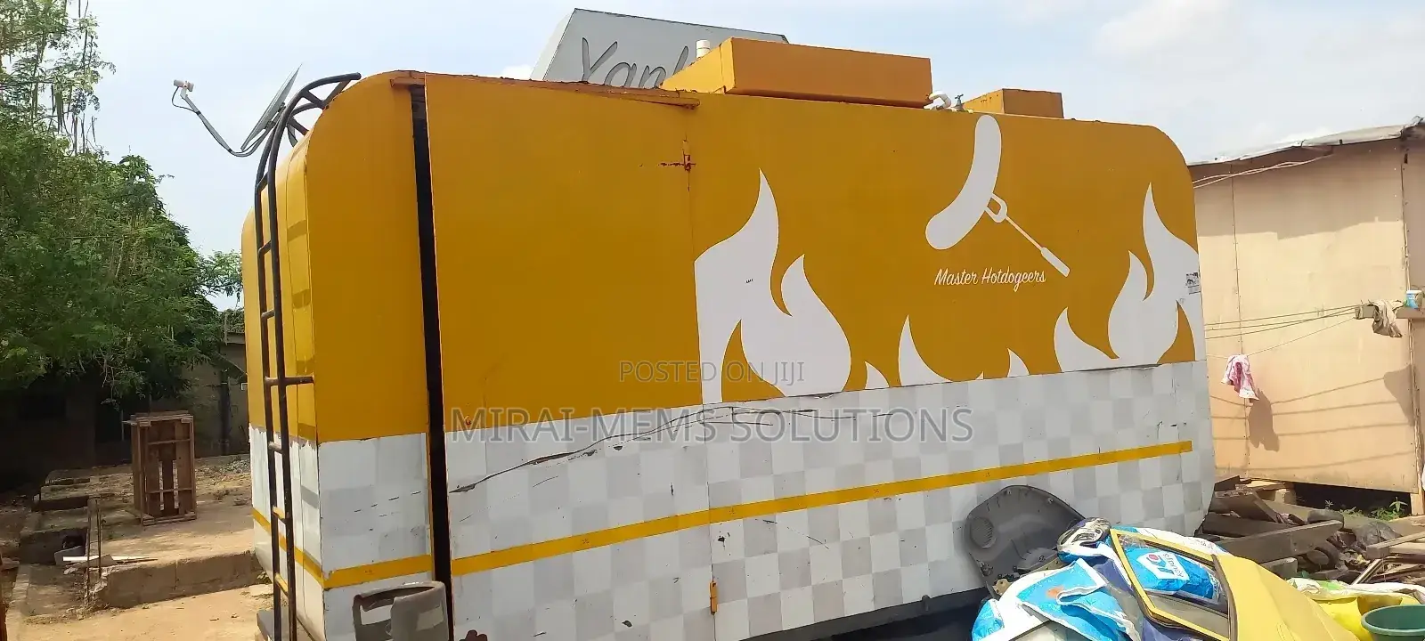 Food Track /Trailer