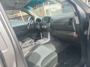Nissan NV200 SV 2017 Gray